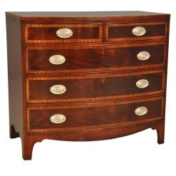 Scully & Scully Mahogany Hepplewhite Chest